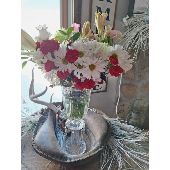 Elegant Vintage Clear 16" tall Ribbed and Flared Glass Vase Candle/Flower vase - Picture 2 of 16